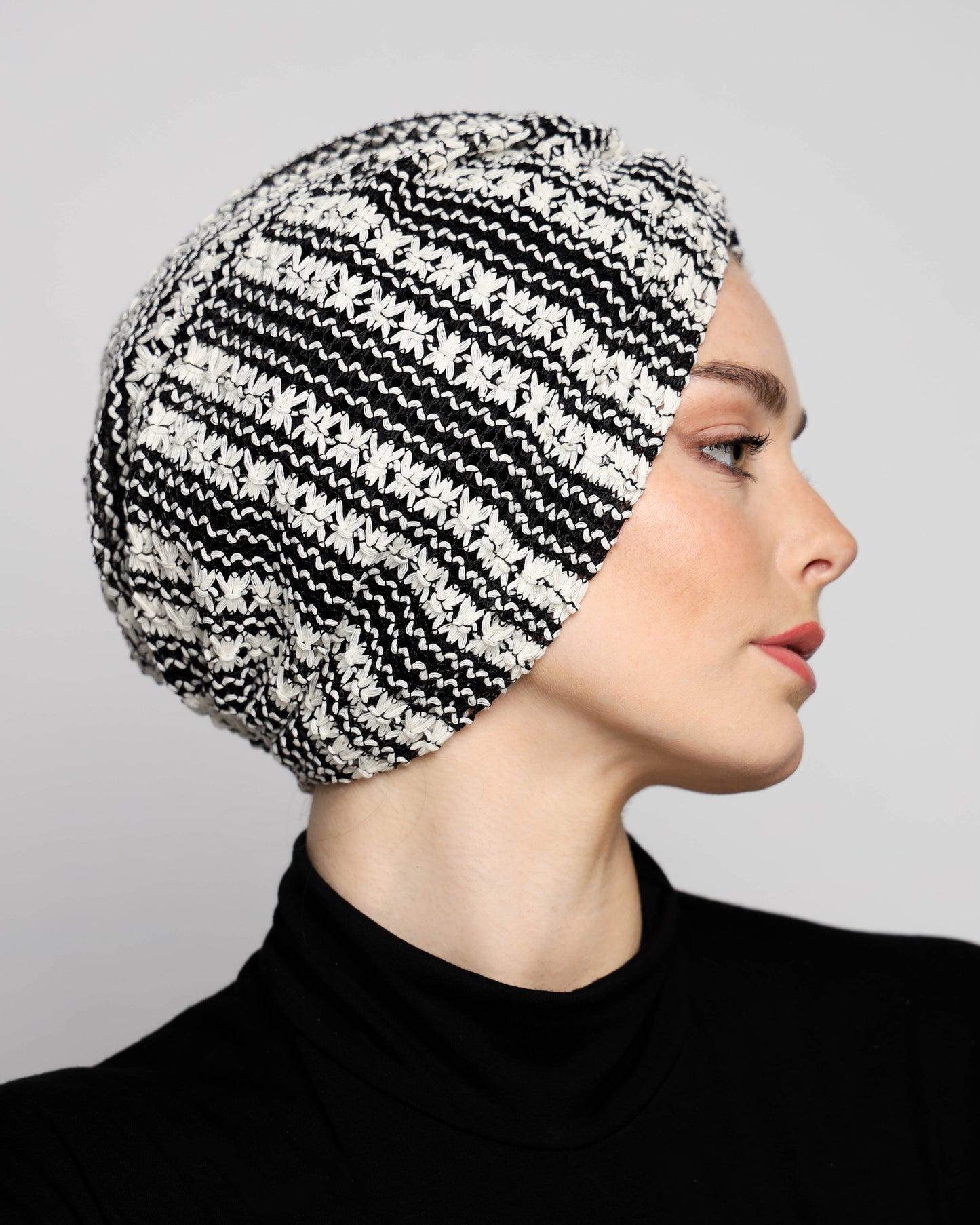 Black & white knitting Turban