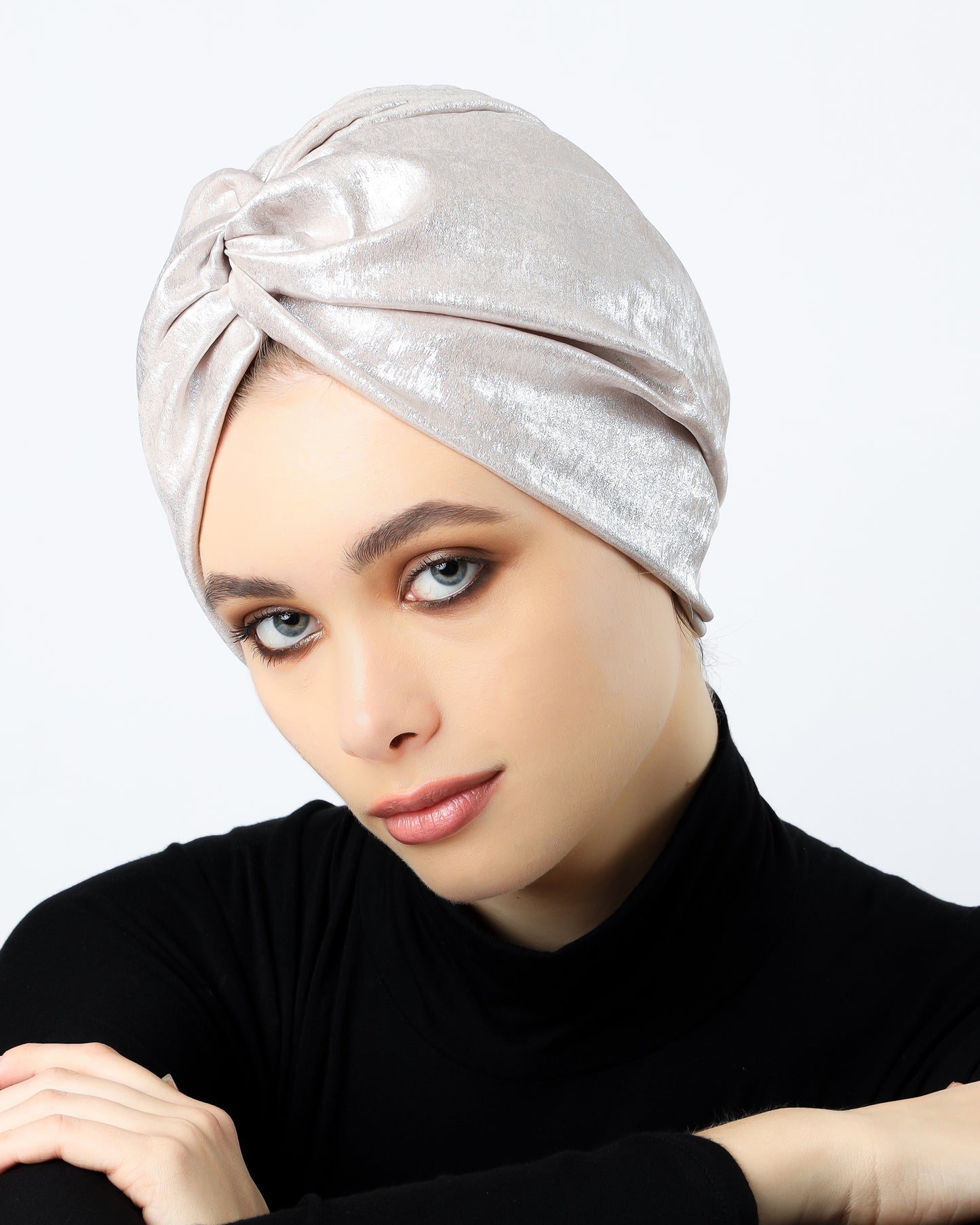 Glam Metallic twisted lines turban