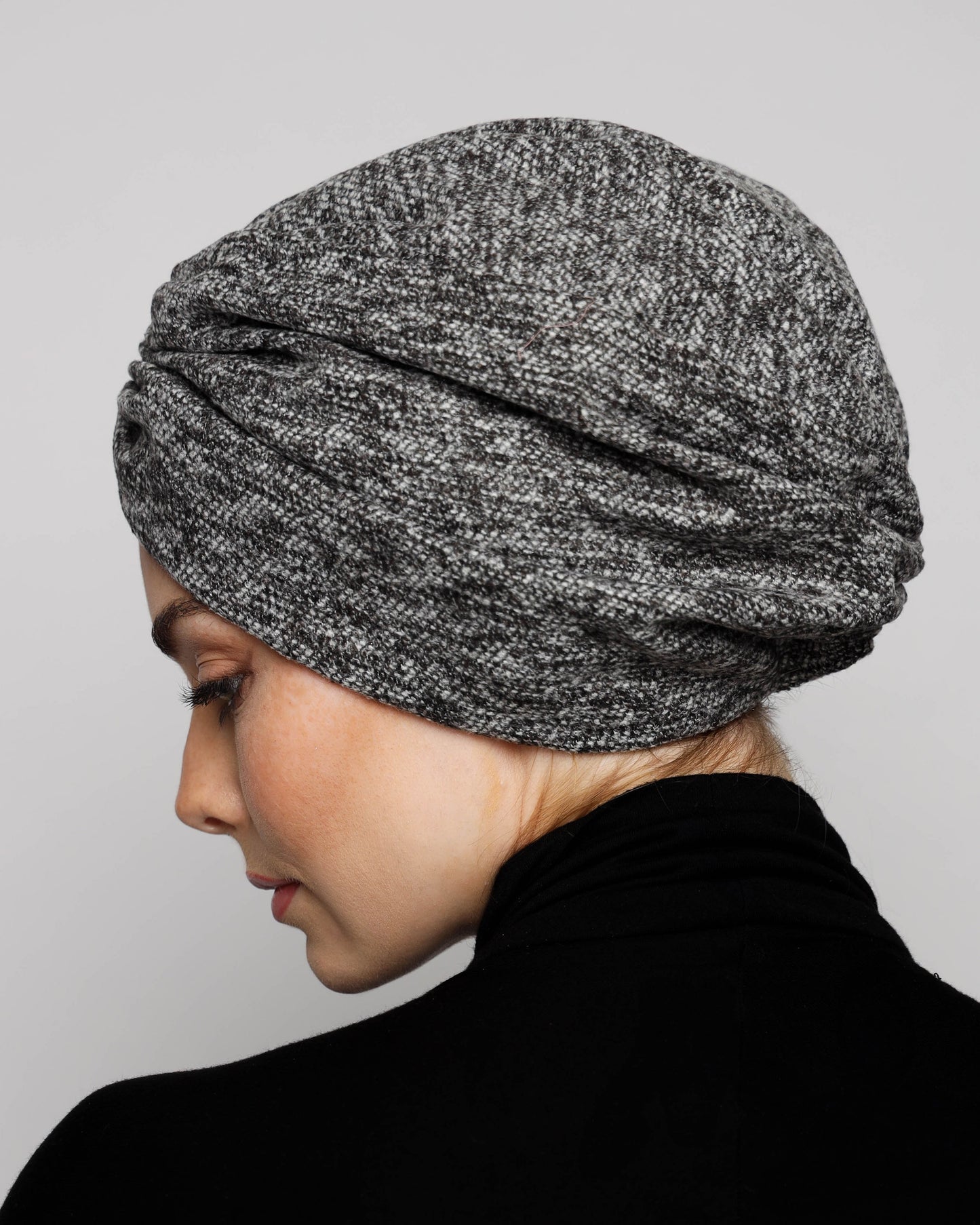 Grey Gathering Wool Turban