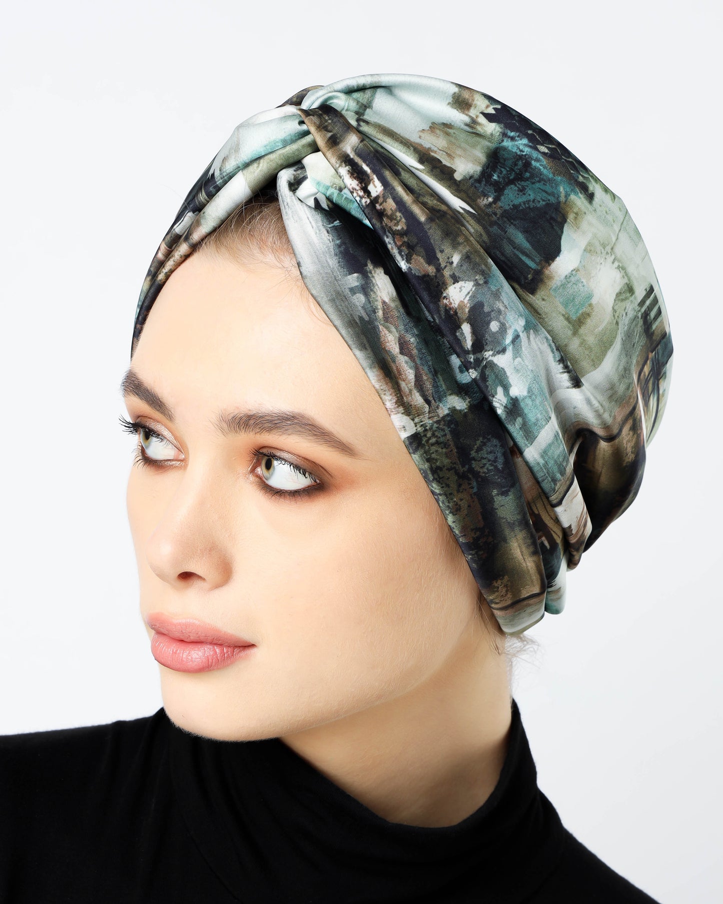 Dramatic Twisted Turban