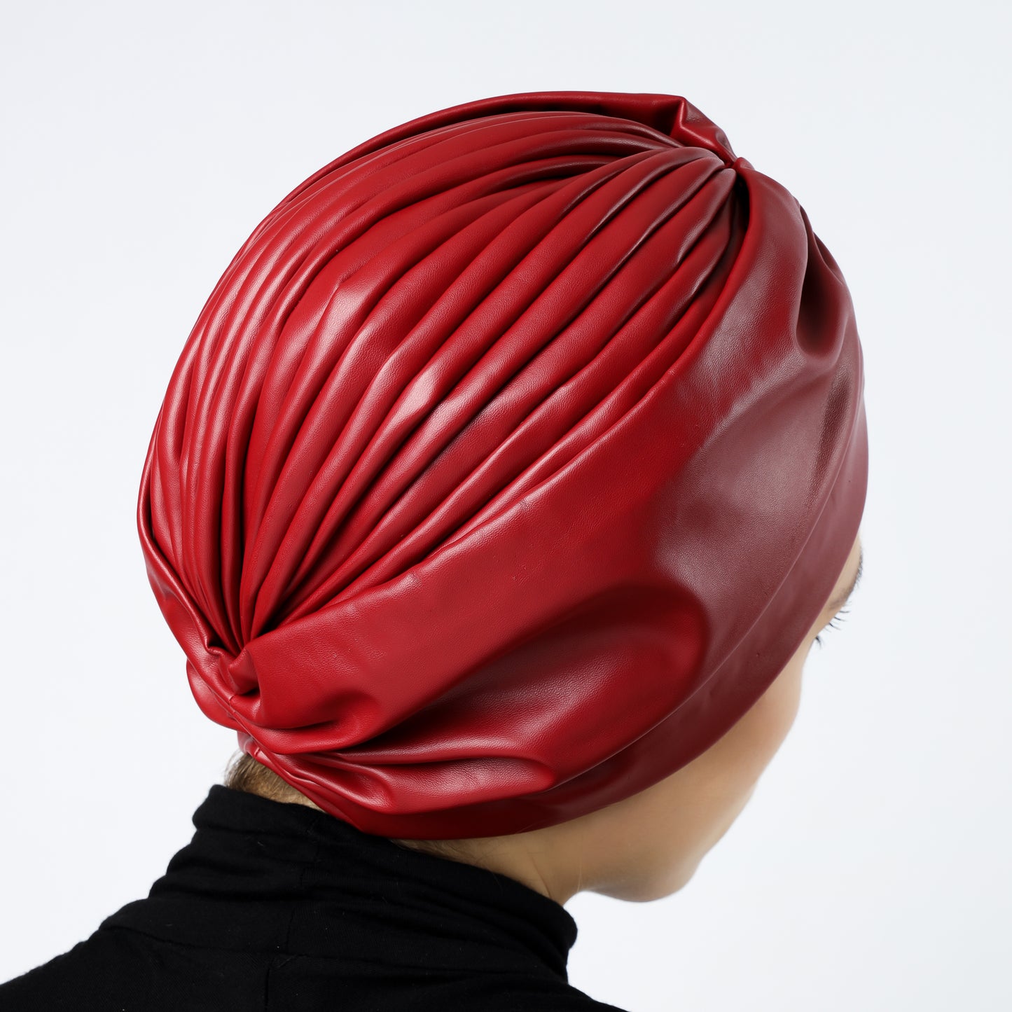 Gathering leather turban