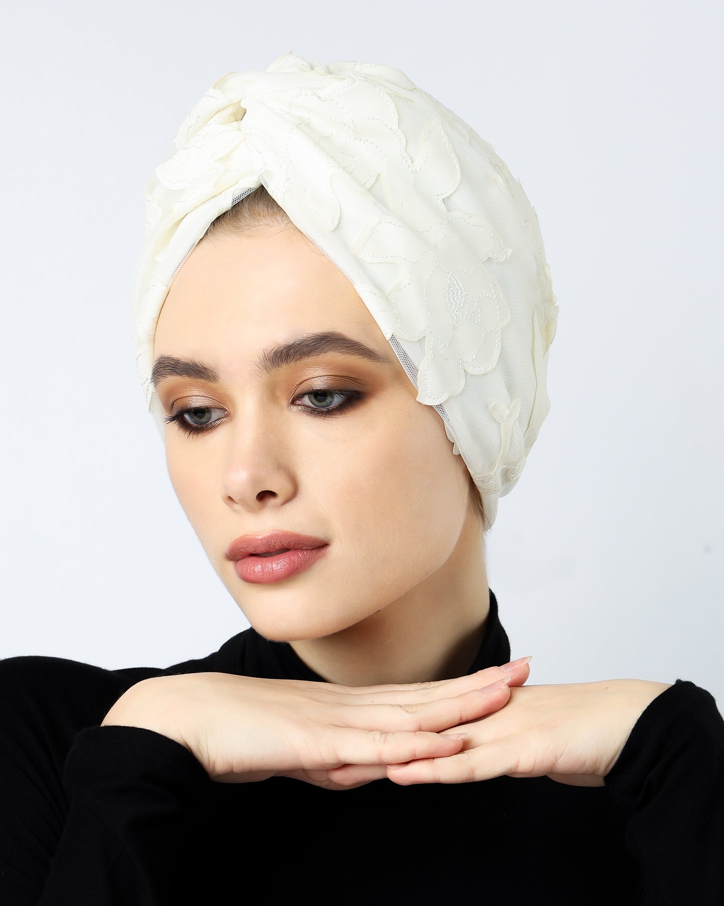 Twisted leather Flower Embellishment turban