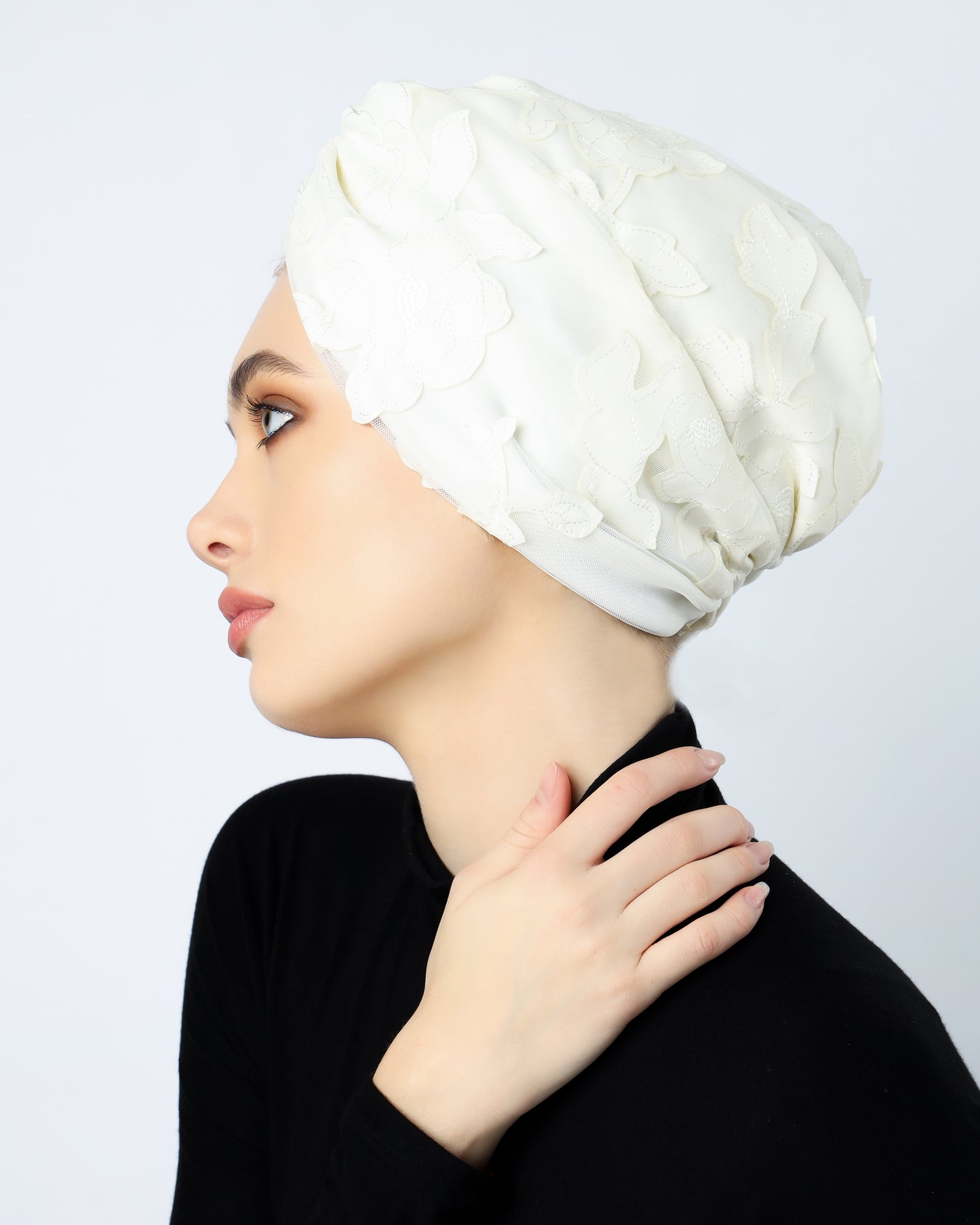 Twisted leather Flower Embellishment turban